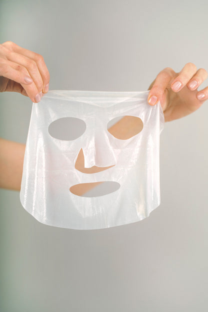 Lucent Veil Extra Hydrating & Soothing Facial Mask