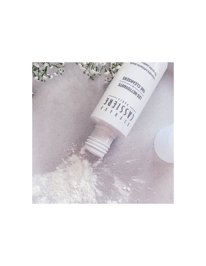 The Cleansers The Gentle Peeling Powder